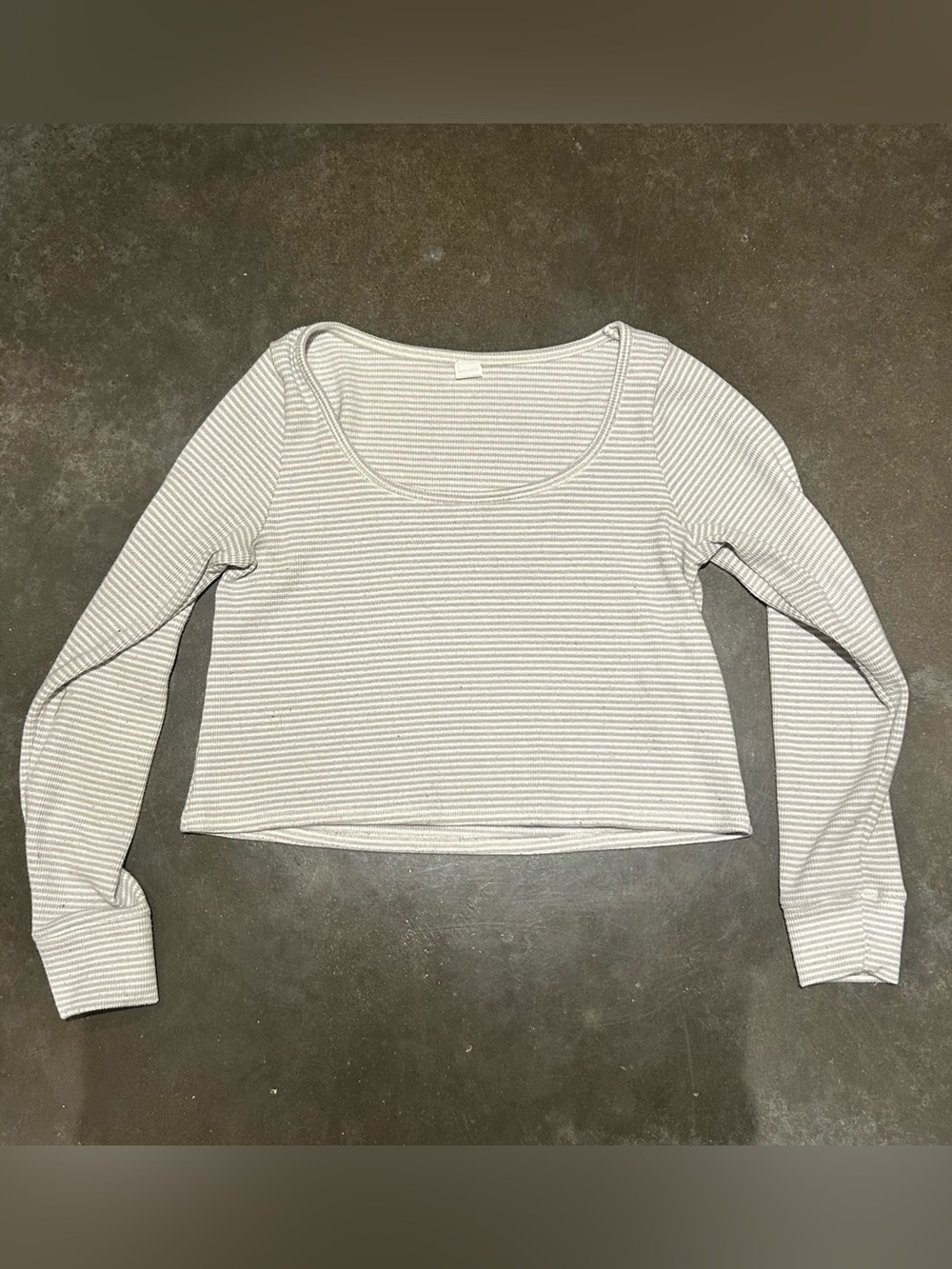 Gilly Hicks Soft White & Light Gray Striped Scoop-Neck Long Sleeve Top - Women S